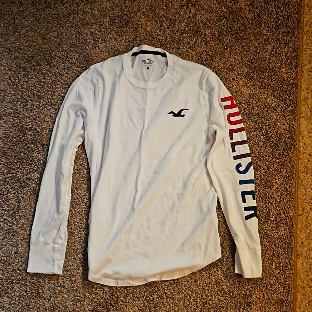 Hollister long sleeve tee